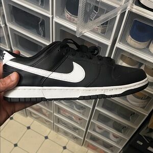 Nike Classic Black and White Low-Tops